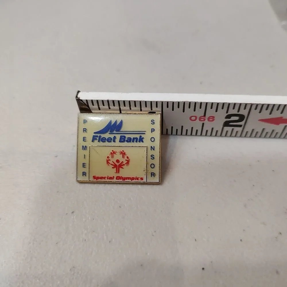 Vtg‎ Fleet Bank Premier Sponsor USA Special Olympics Lapel Tack Pin